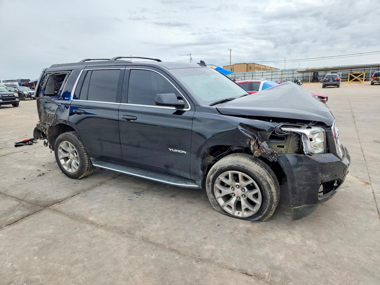 2018 GMC Yukon Slt - Фото 4