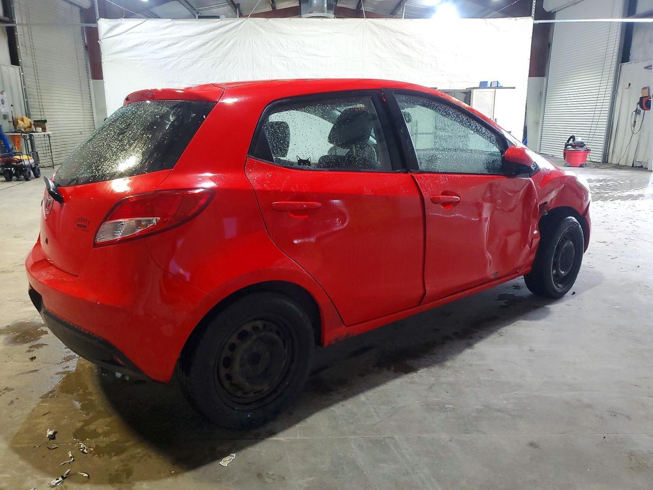 2011 Mazda Mazda2 - Фото 3