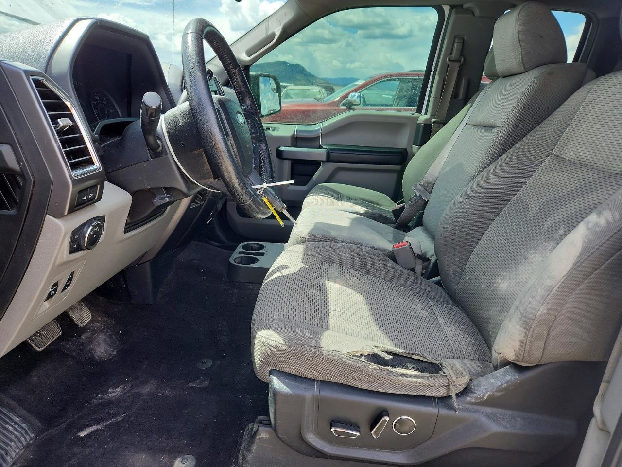 2016 Ford F150 Super Cab - Image 7