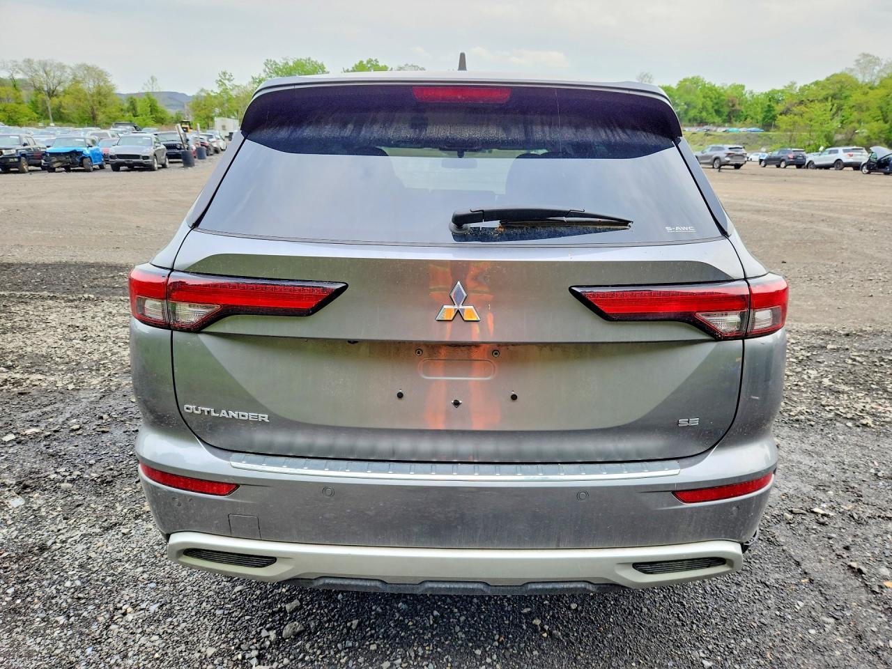 2022 Mitsubishi Outlander Se - Фото 6