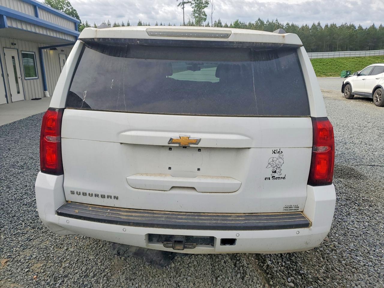 2018 Chevrolet Suburban K1500 - Image 6