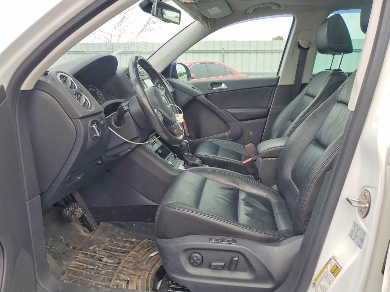 2017 Volkswagen Tiguan Sport - Фото 7
