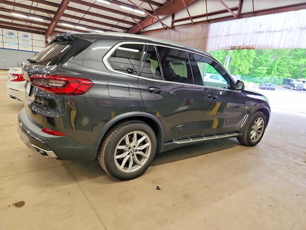 2020 BMW X5 xDrive40I - Image 3