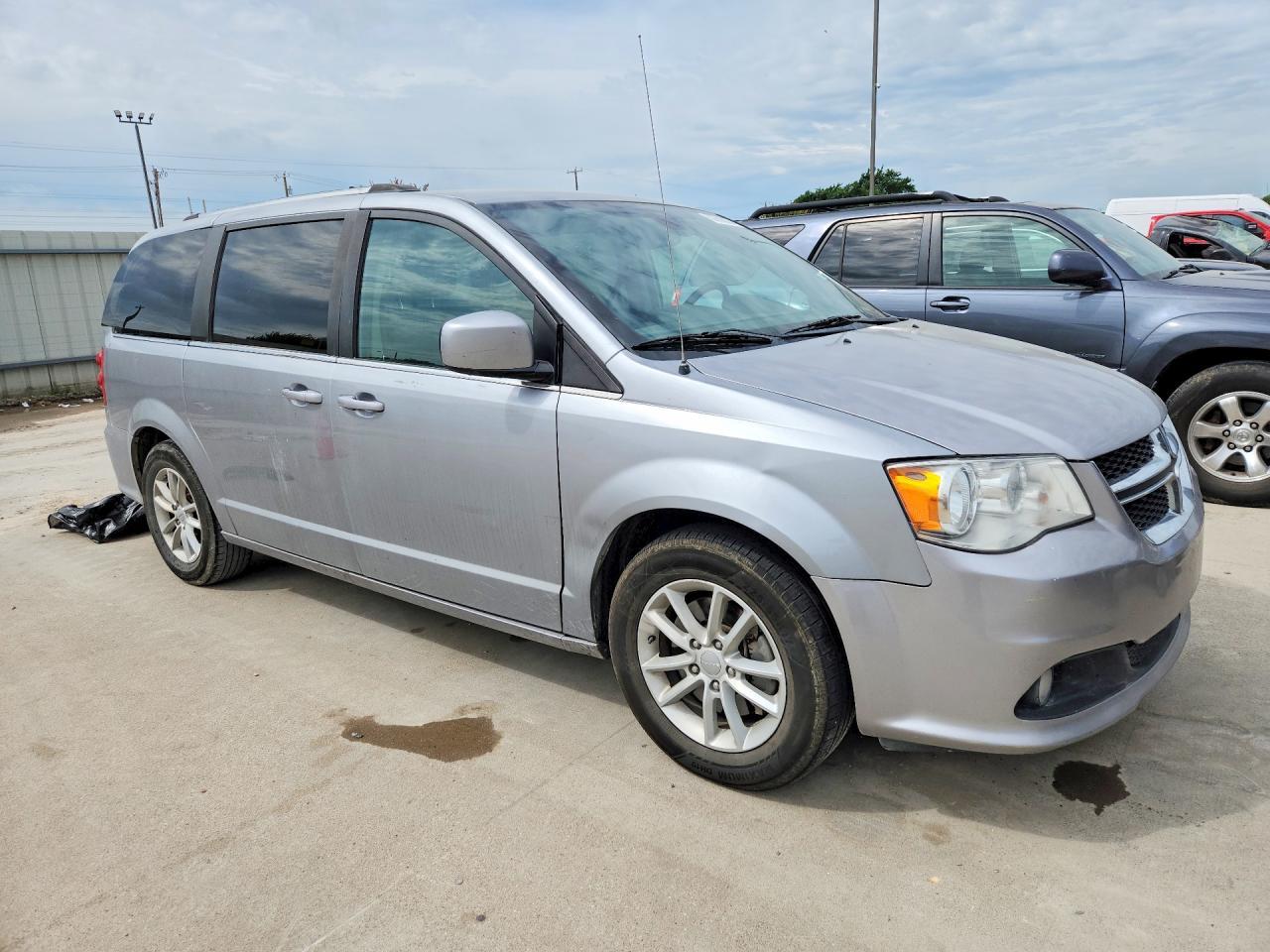2019 Dodge Grand Caravan Sxt - Image 4