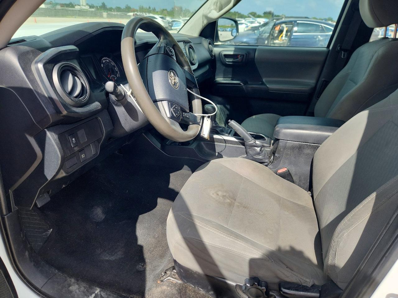 2020 Toyota Tacoma Sr - Image 7
