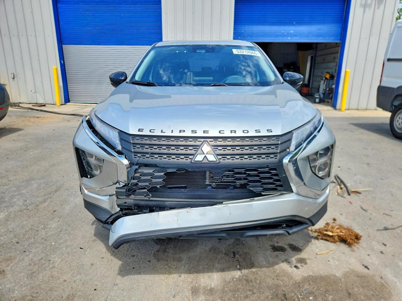 2023 Mitsubishi Eclipse Cross Le - Image 5