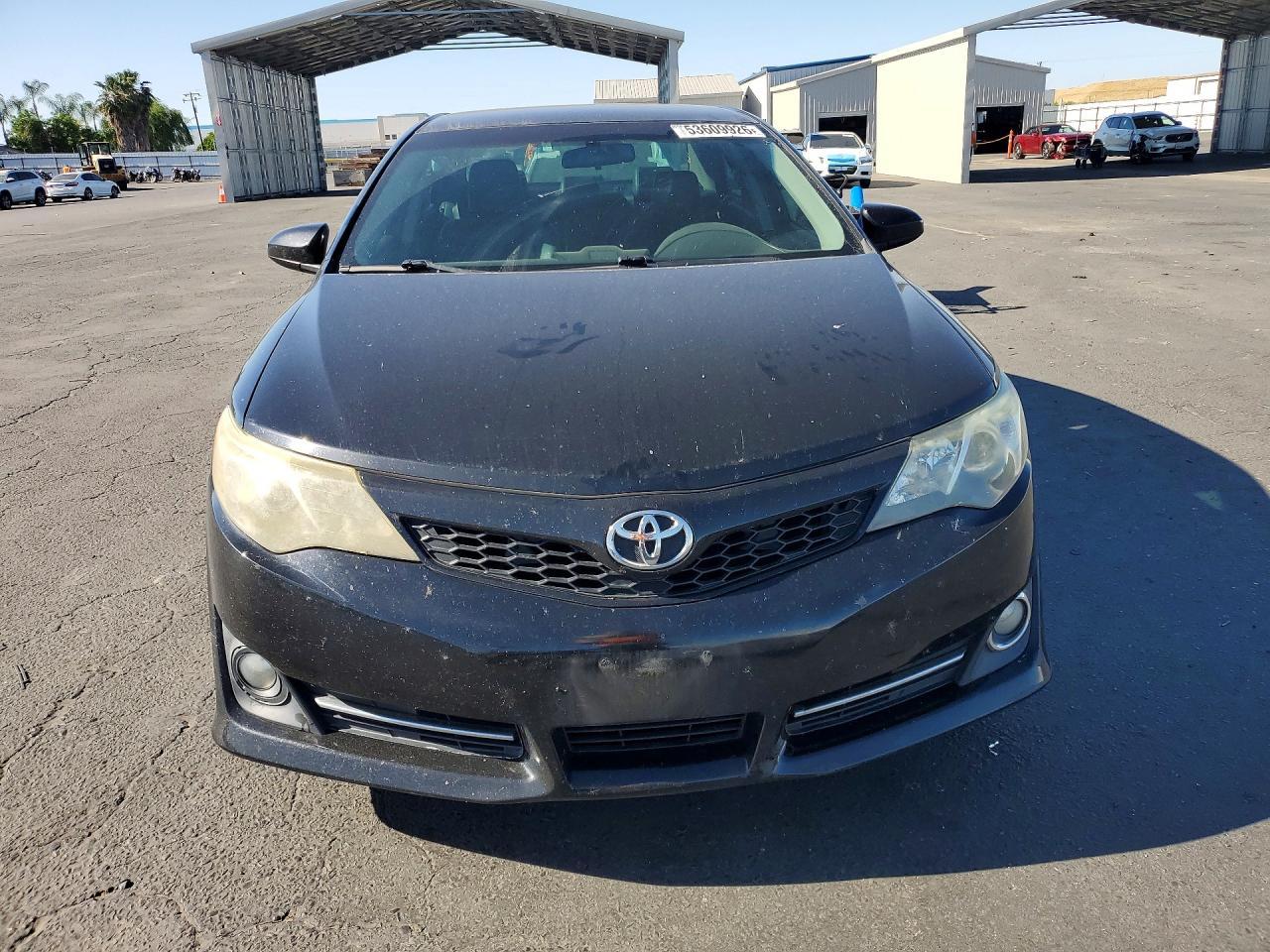 2014 Toyota Camry Se - Фото 5