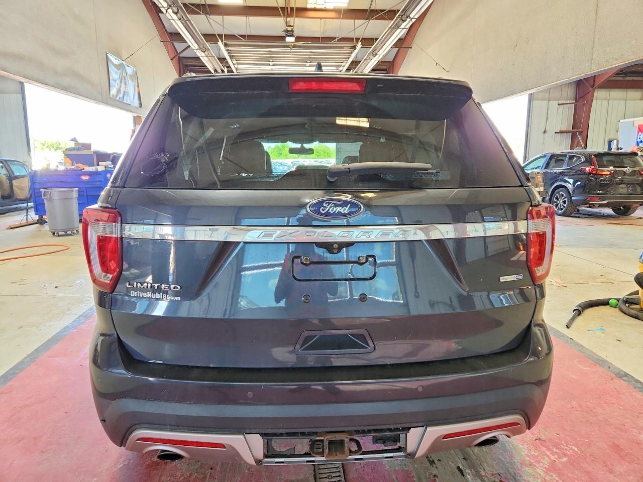 2017 Ford Explorer Limited - Фото 6