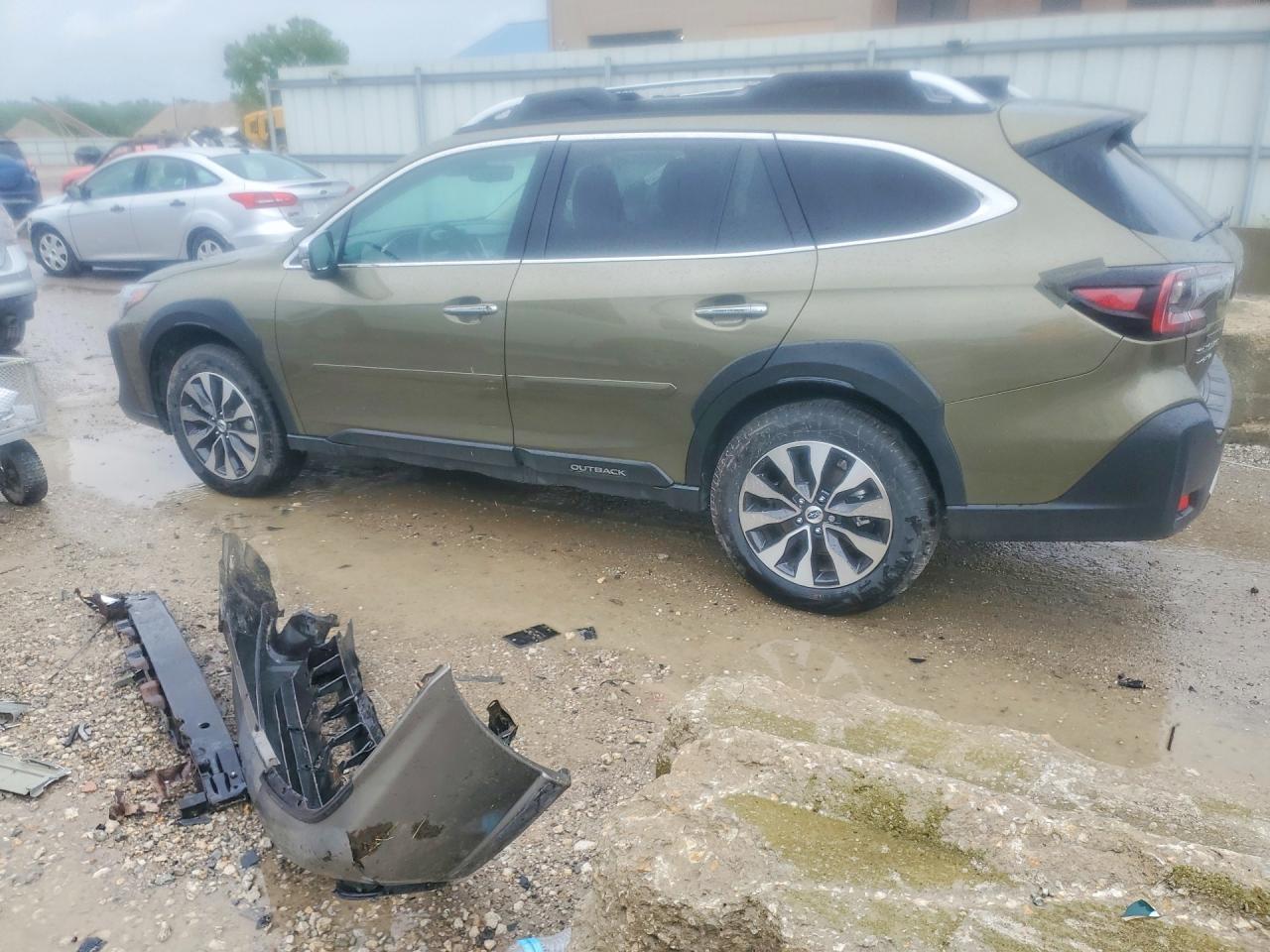 2025 Subaru Outback Touring - Фото 2