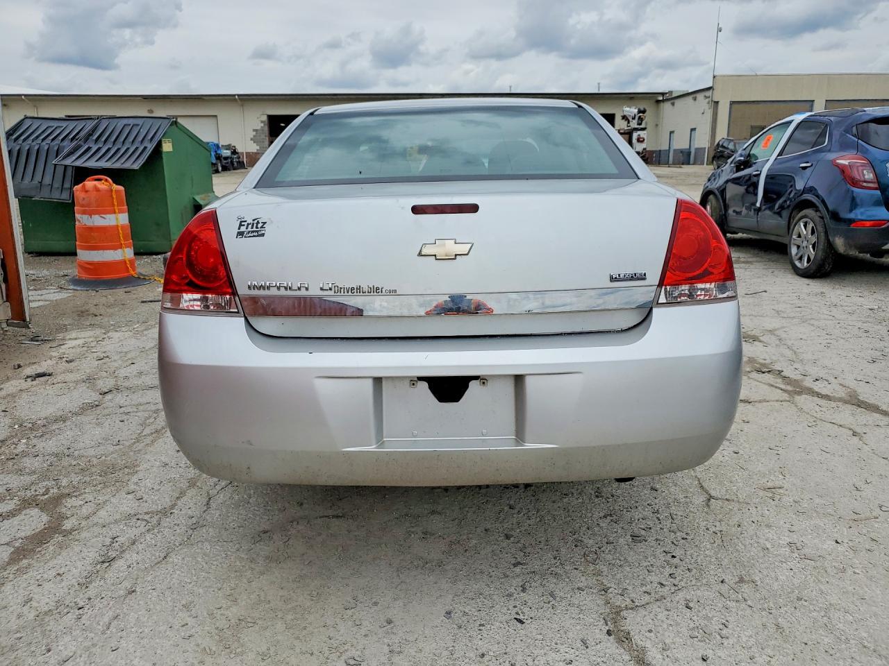 2010 Chevrolet Impala Lt - Image 6