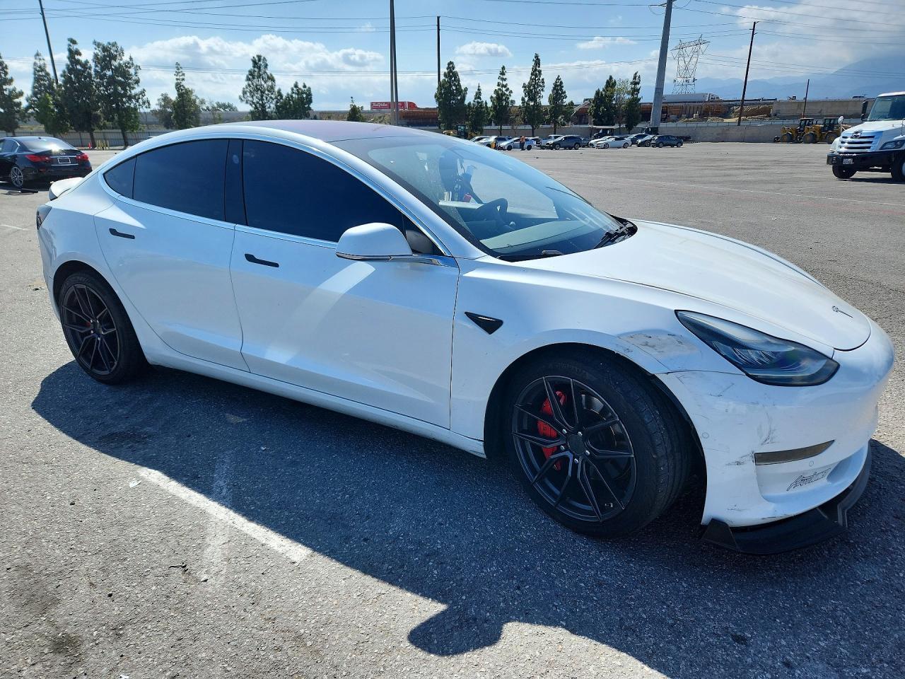 2018 Tesla Model 3 - Image 4
