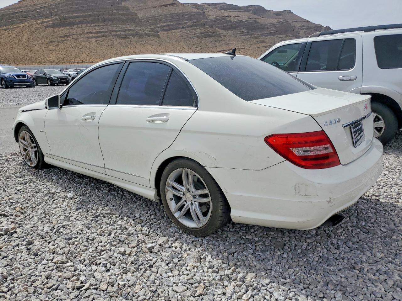 2012 Mercedes-Benz C 250 - Фото 2