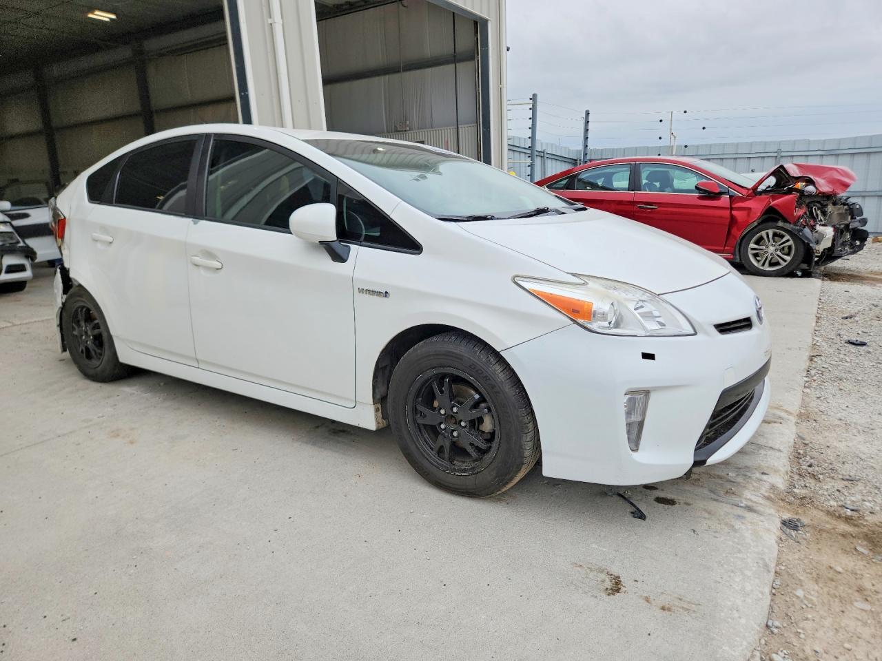 2014 Toyota Prius Two - Image 4