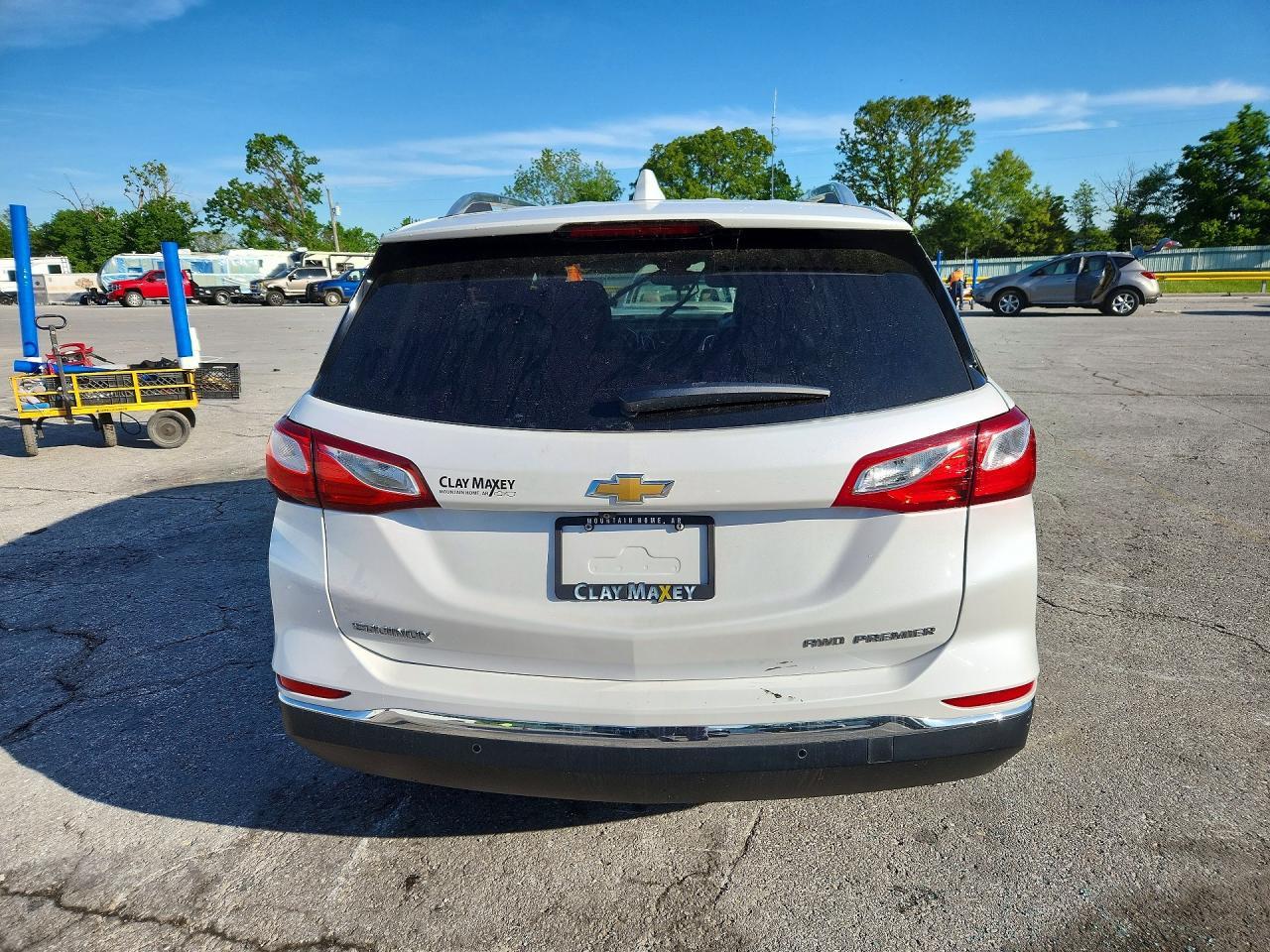 2021 Chevrolet Equinox Premier - Image 6