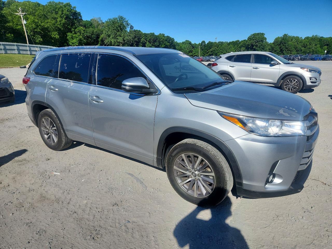2018 Toyota Highlander Xle - Image 4