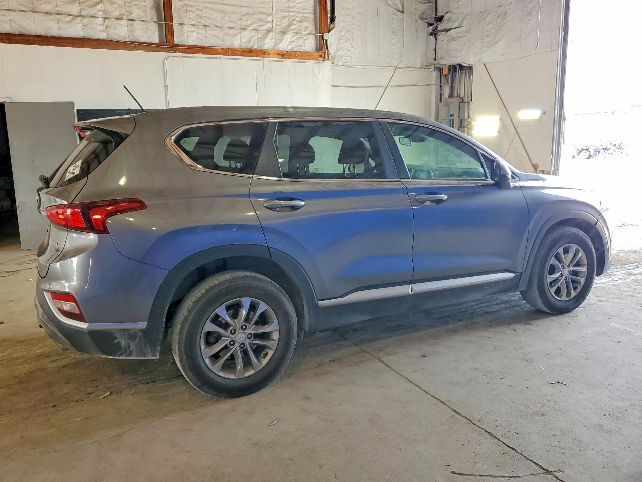 2019 Hyundai Santa Fe Se - Фото 3