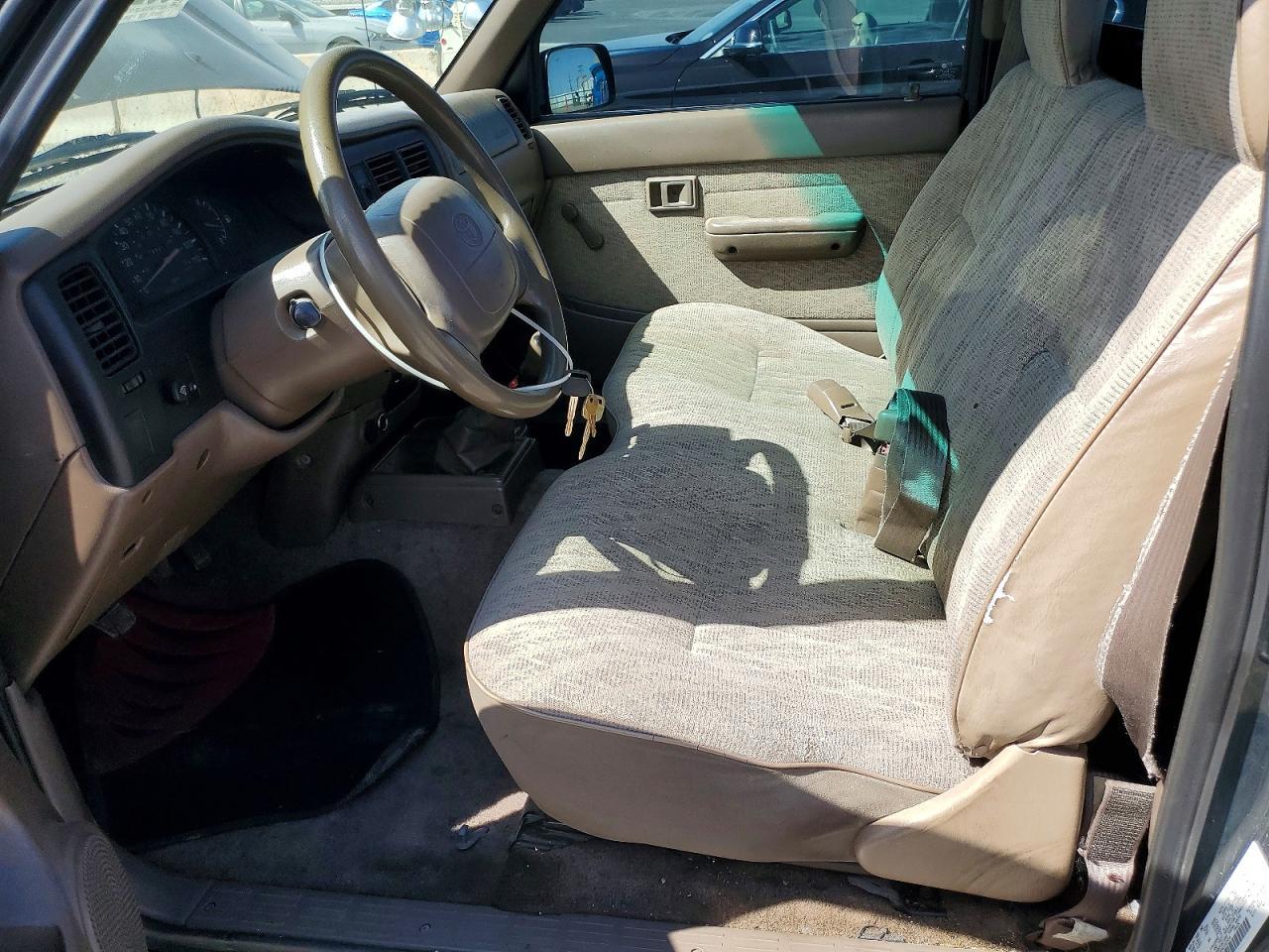 1998 Toyota Tacoma Base - Фото 7