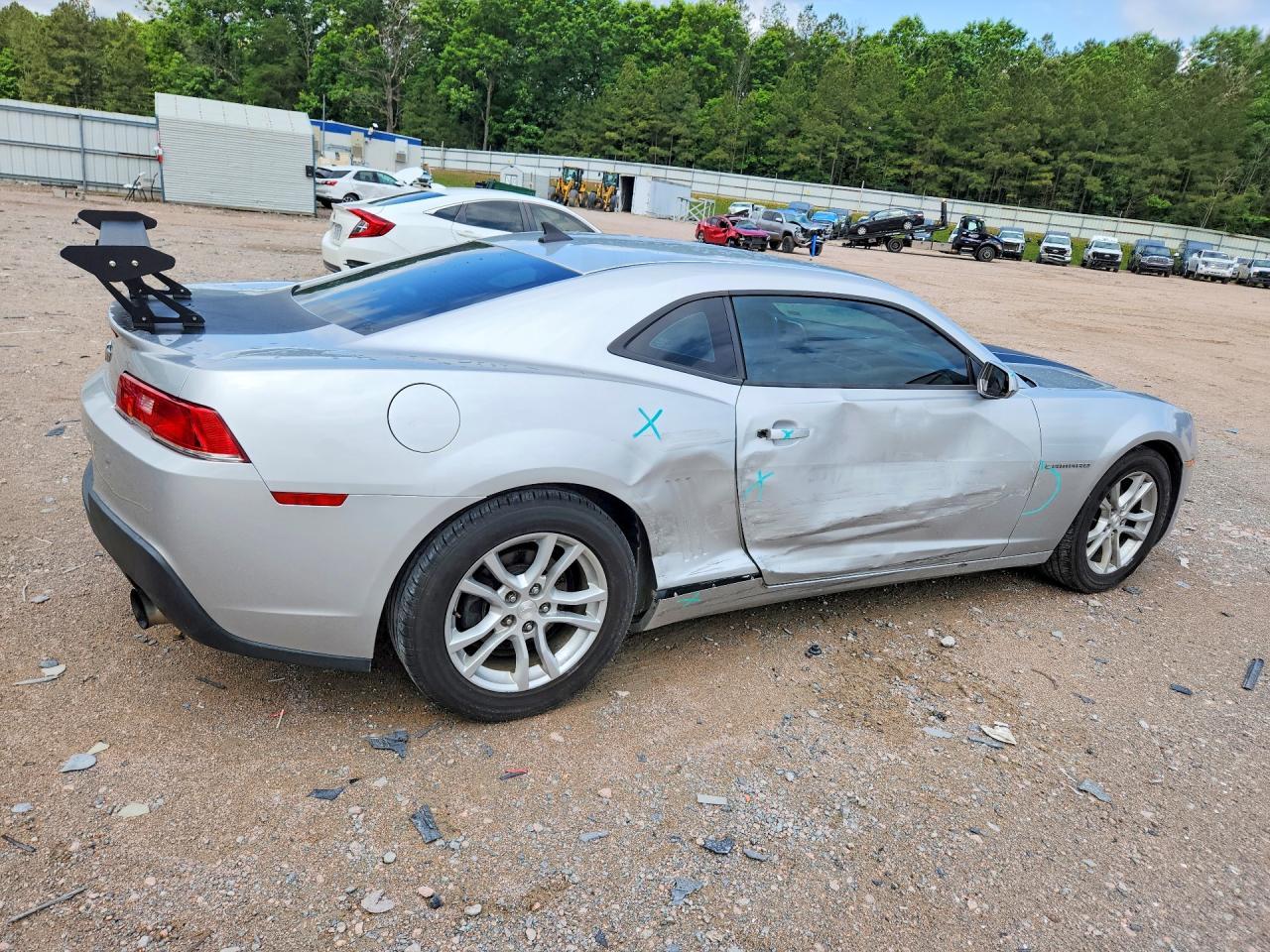 2015 Chevrolet Camaro Ls - Image 3