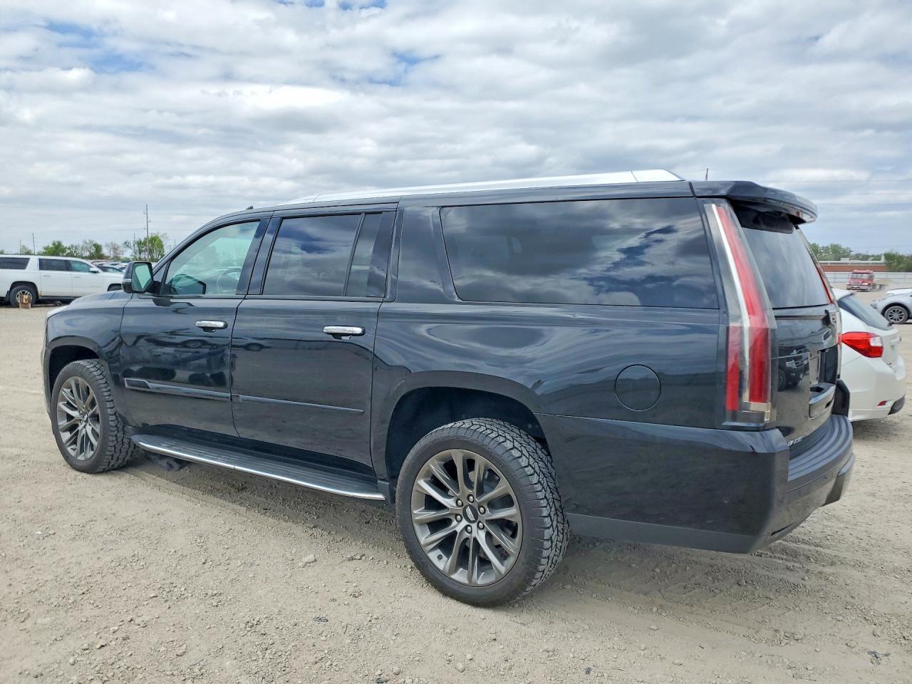 2019 Cadillac Escalade Esv Premium Luxury - Image 2