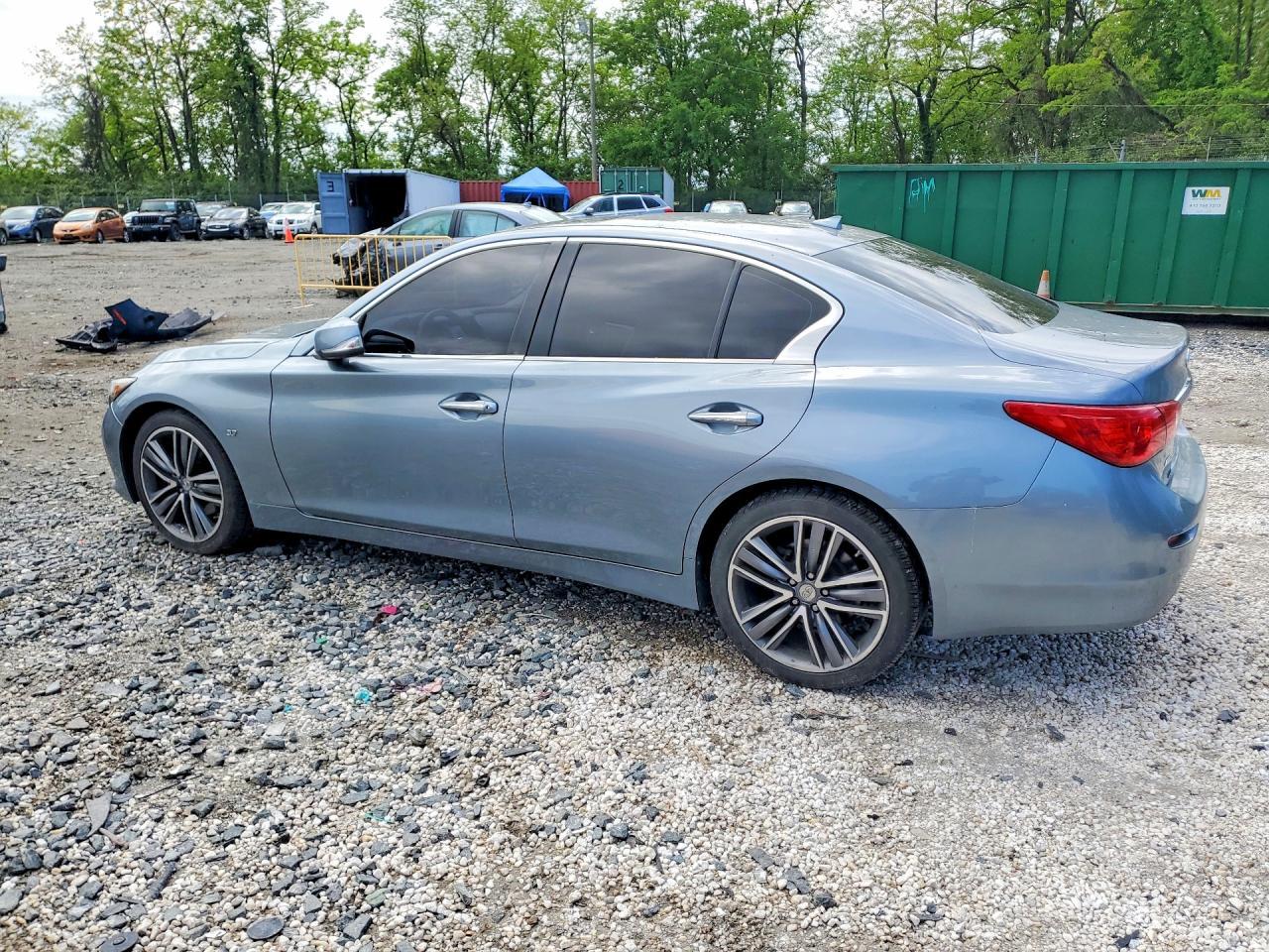 2015 Infiniti Q50 Premium - Image 2