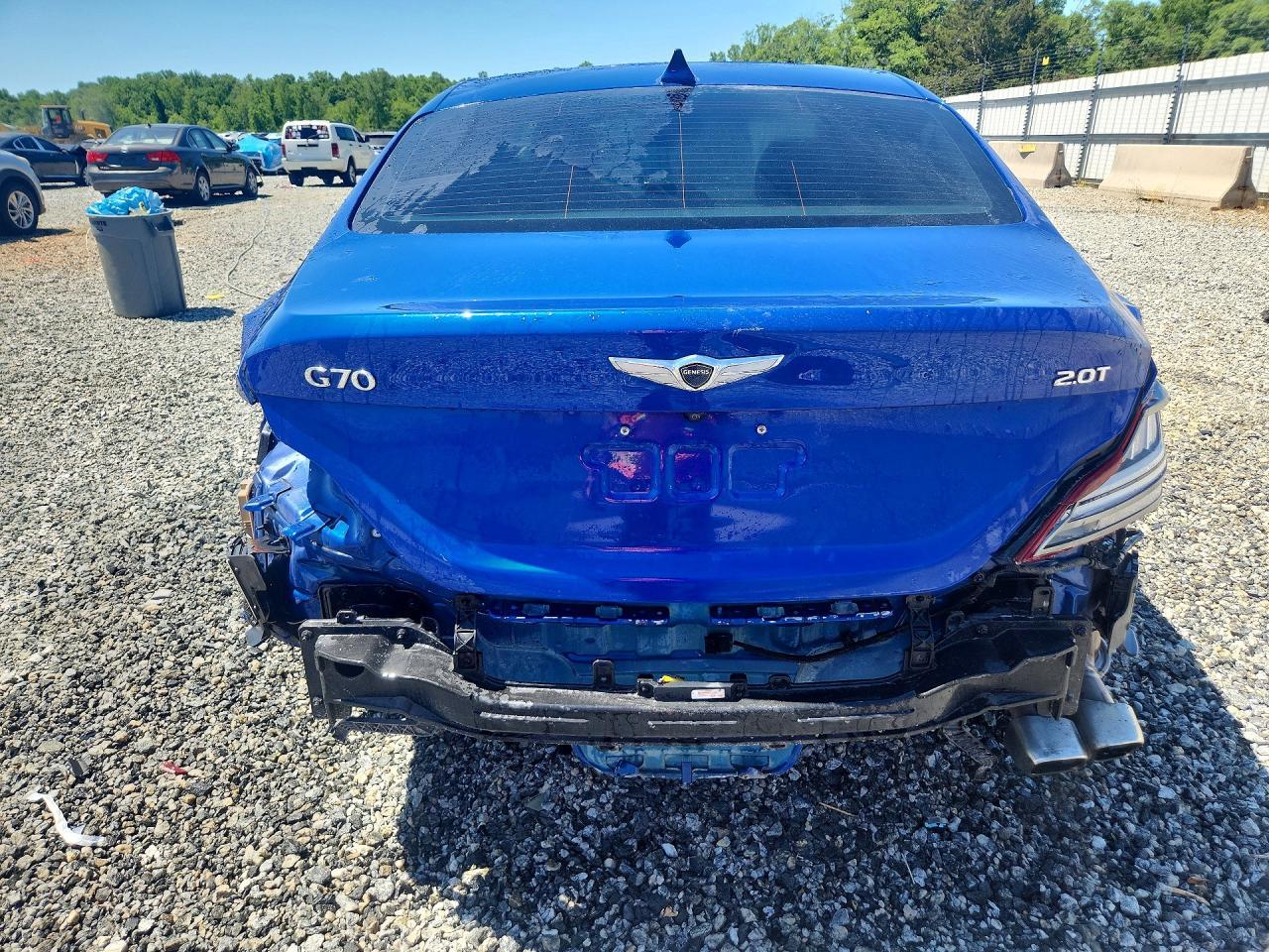 2021 Genesis G70 2.0T - Фото 6