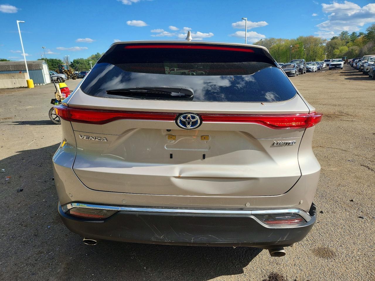 2024 Toyota Venza Limited - Фото 6