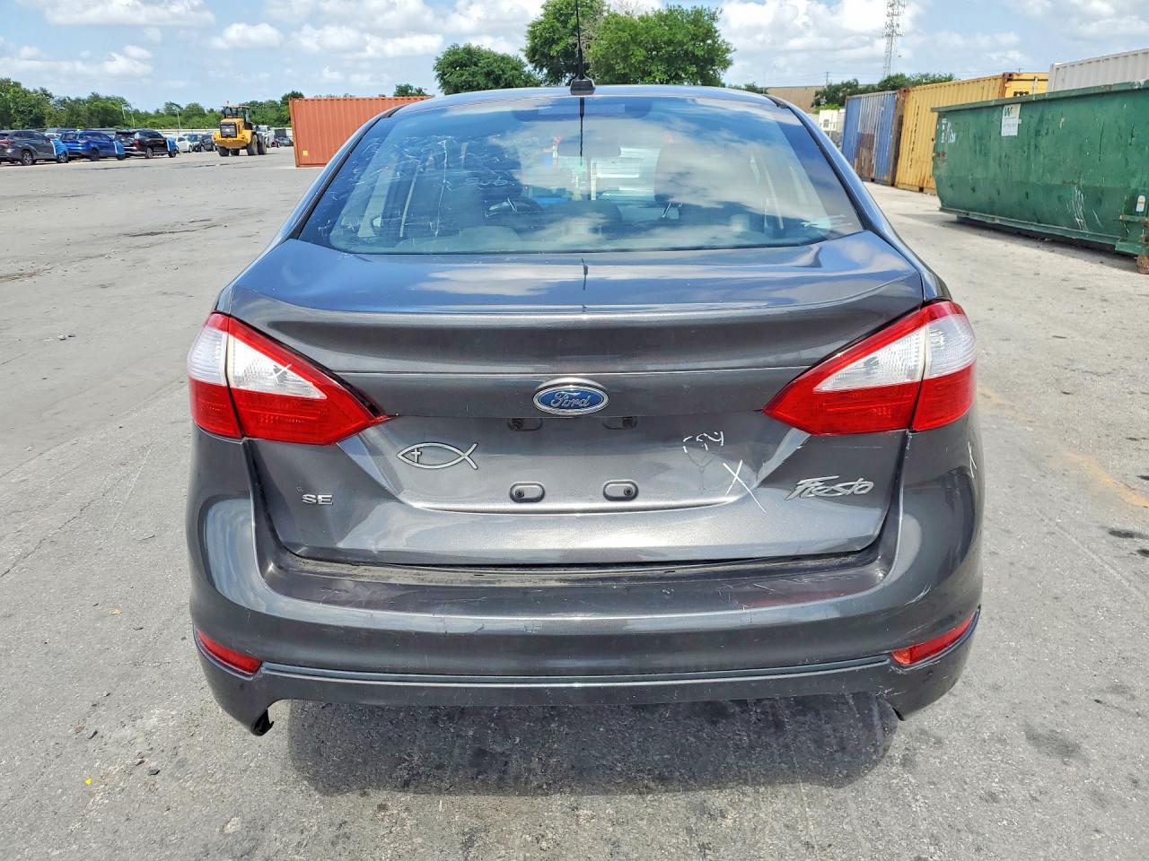 2017 Ford Fiesta Se - Фото 6