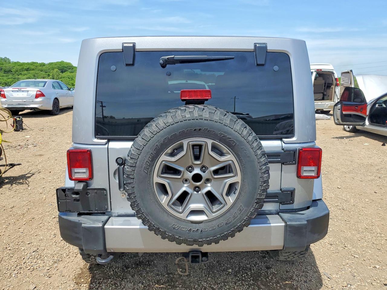 2018 Jeep Wrangler Unlimited Sahara - Фото 6