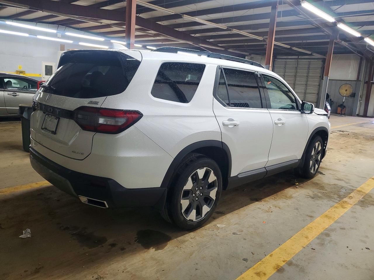 2026 Honda Pilot Elite - Image 3