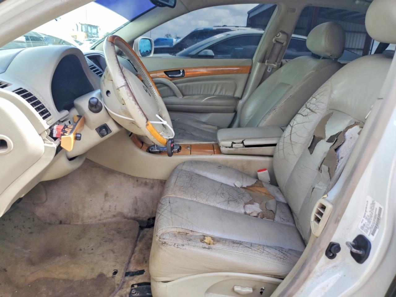 2002 Infiniti Q45 Base - Фото 7