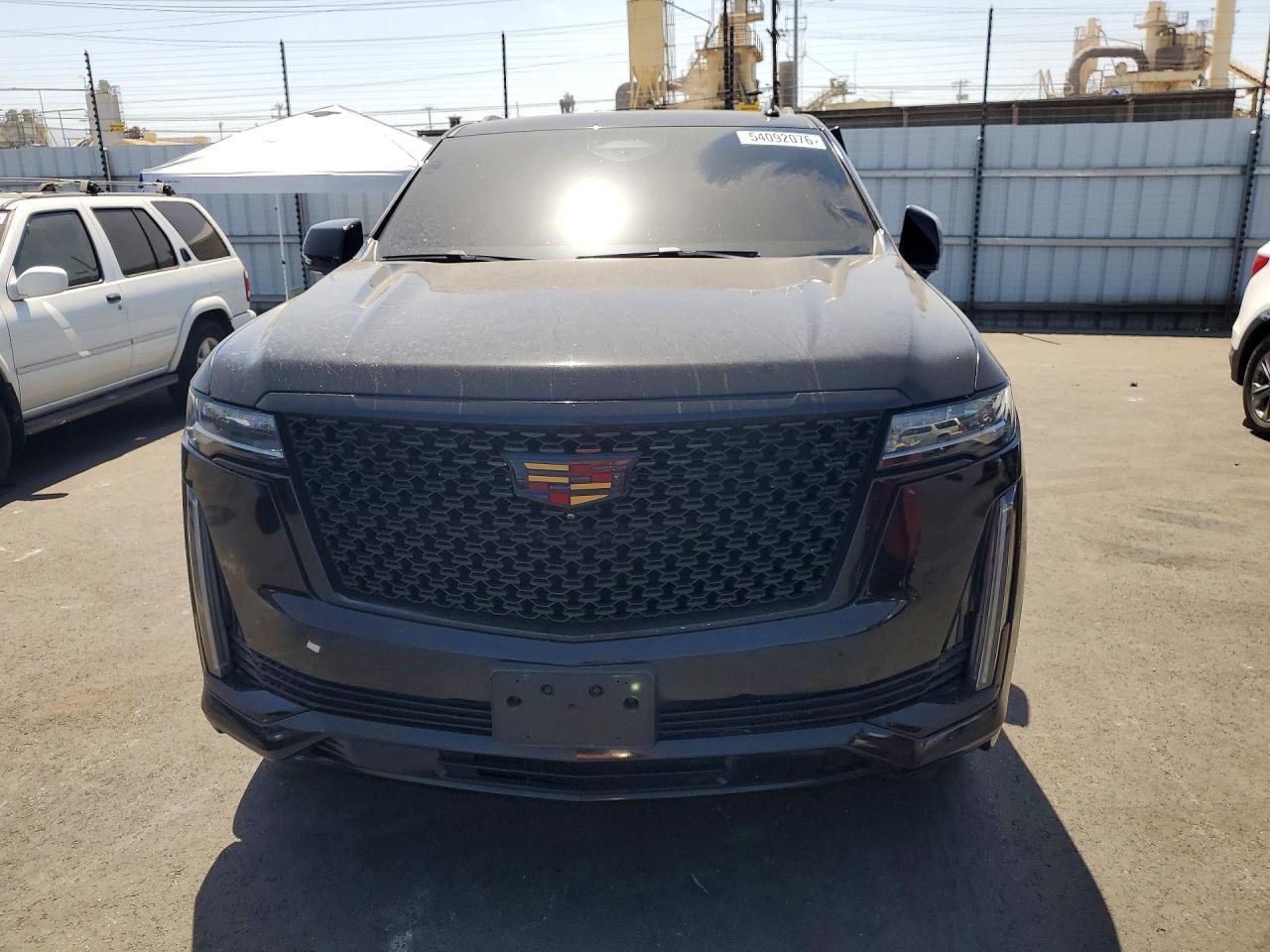 2022 Cadillac Escalade Esv Luxury - Фото 5