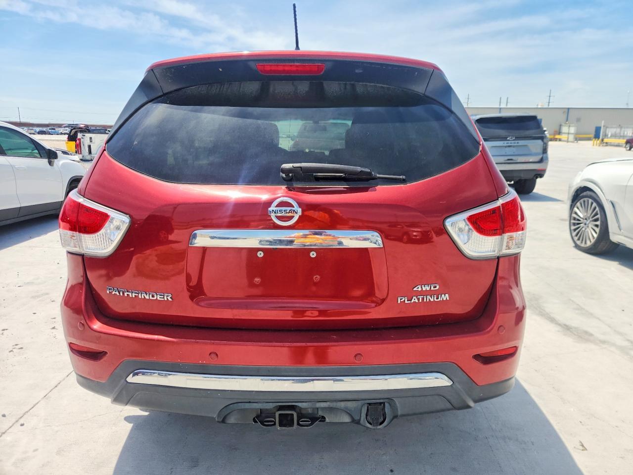 2014 Nissan Pathfinder S - Фото 6