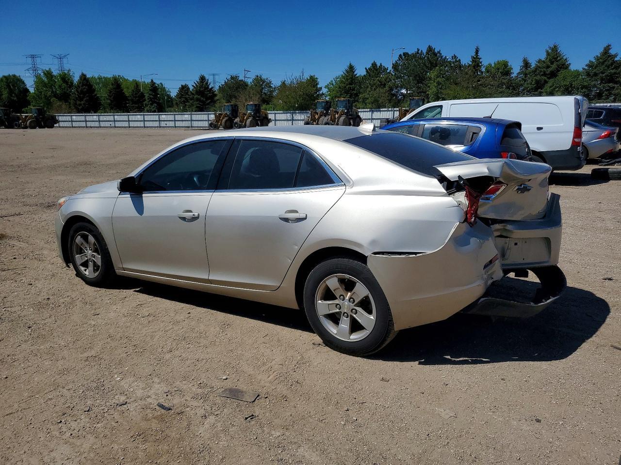 2014 Chevrolet Malibu 1Lt - Image 2