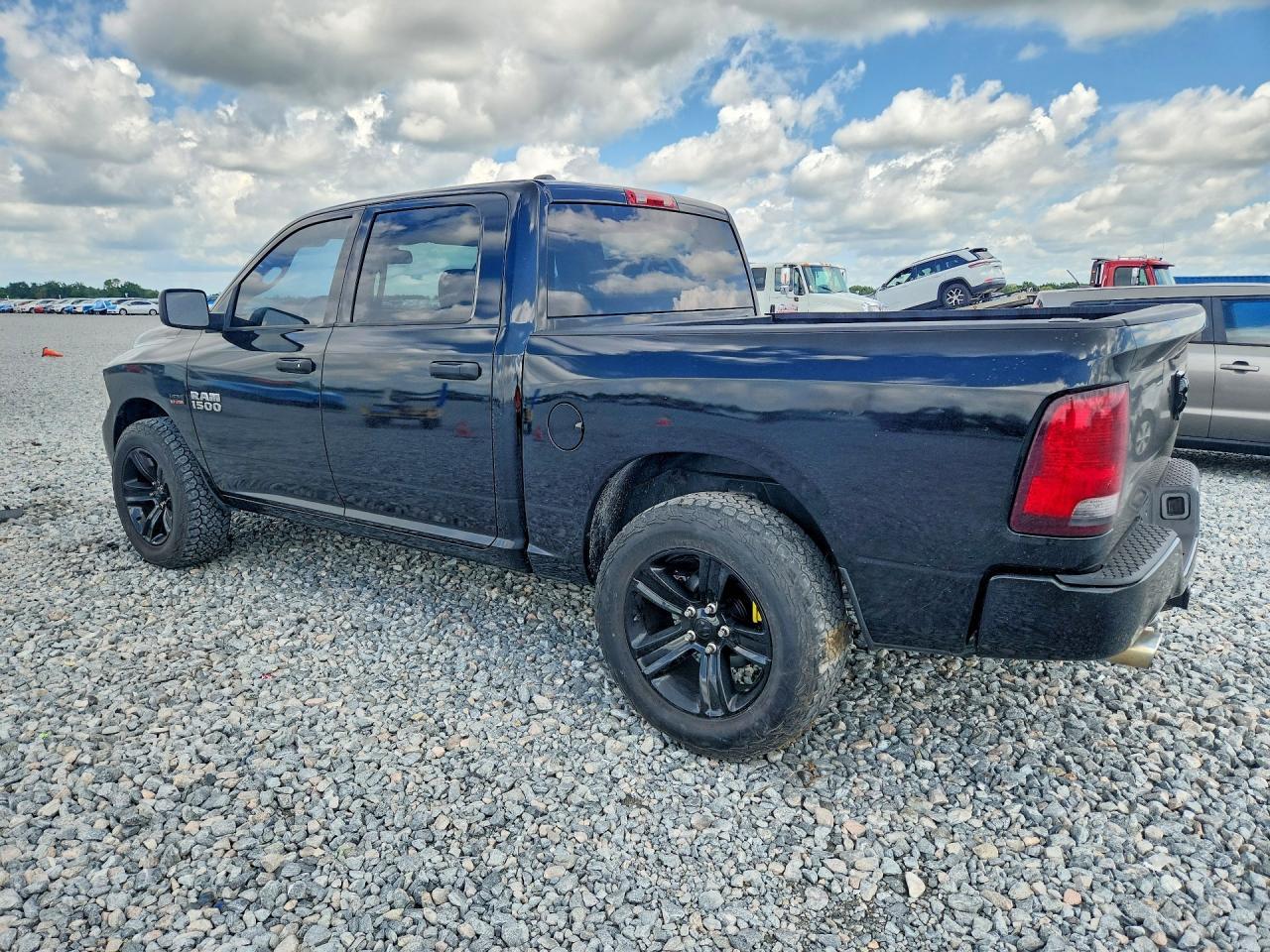 2014 Ram 1500 St - Фото 2