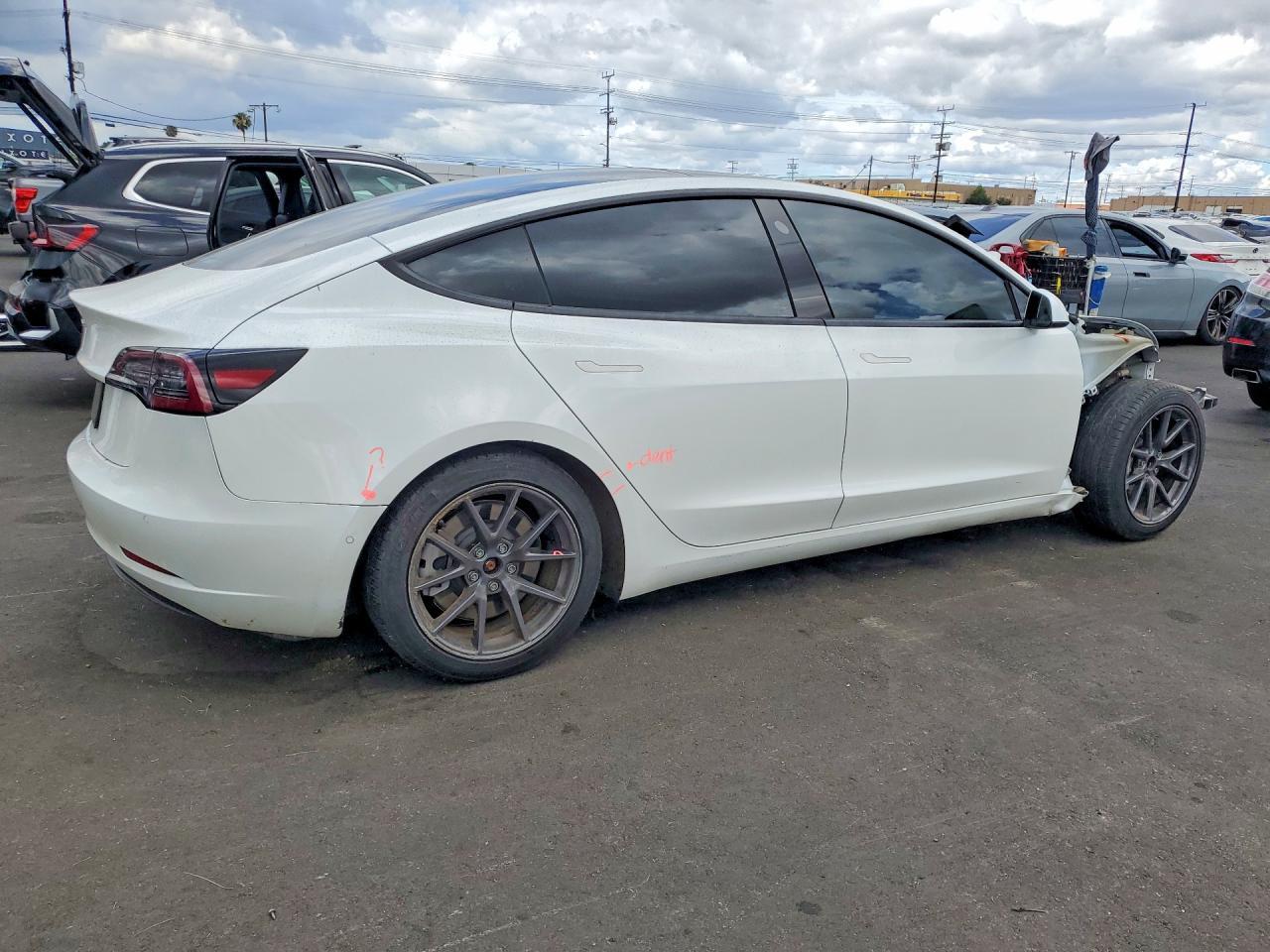 2021 Tesla Model 3 - Image 3