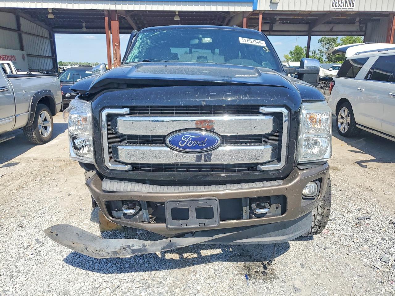 2016 Ford F250 Super Duty - Image 5