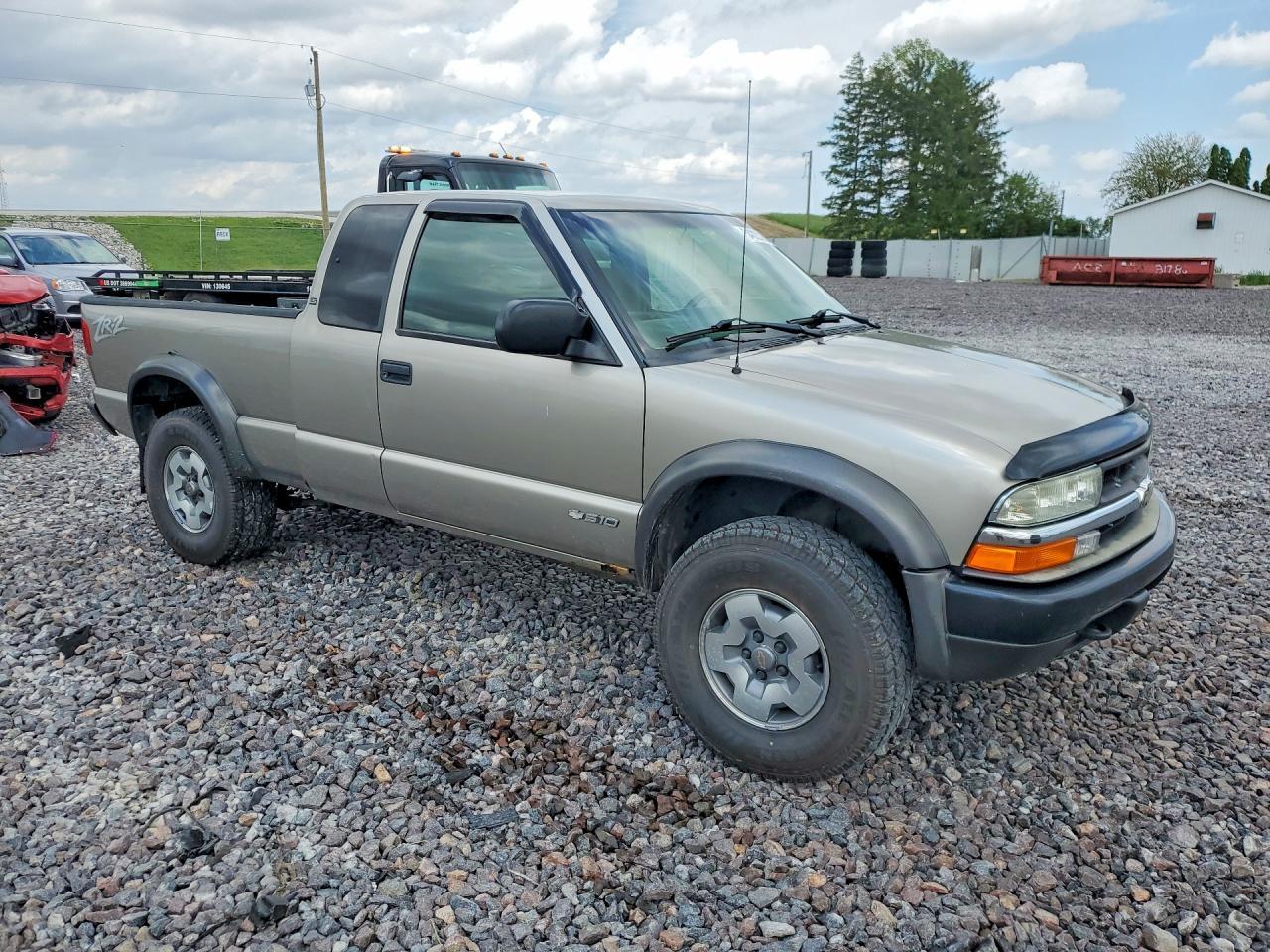2003 Chevrolet S Truck S10 - Фото 4