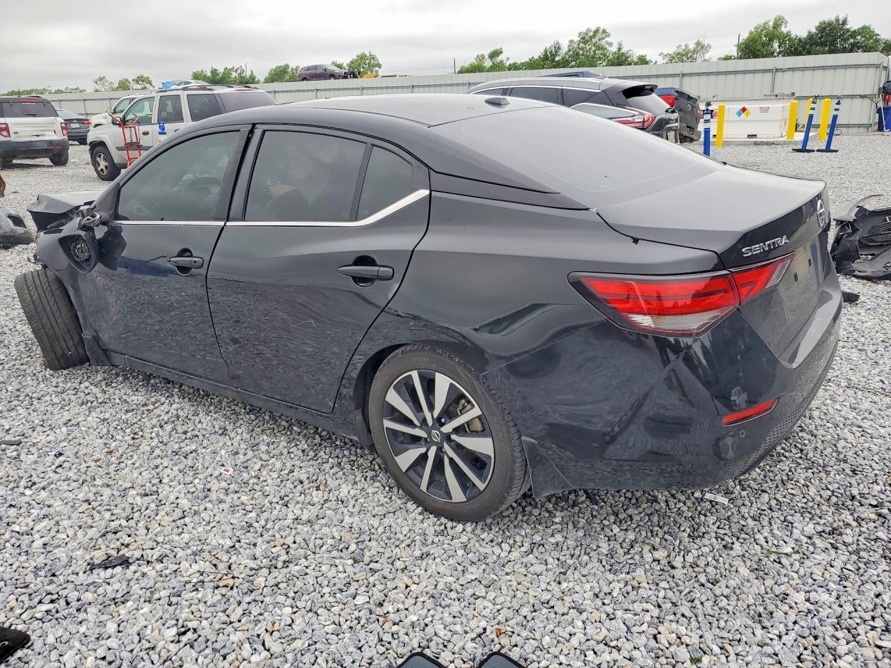 2022 Nissan Sentra Sv - Фото 2