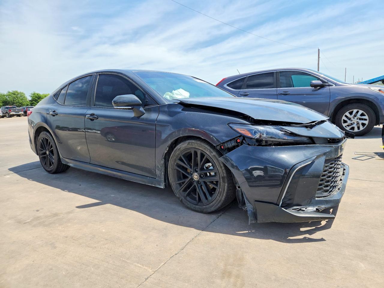 2025 Toyota Camry Se - Фото 4