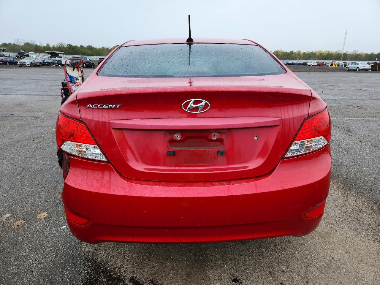 2013 Hyundai Accent Gls - Image 6