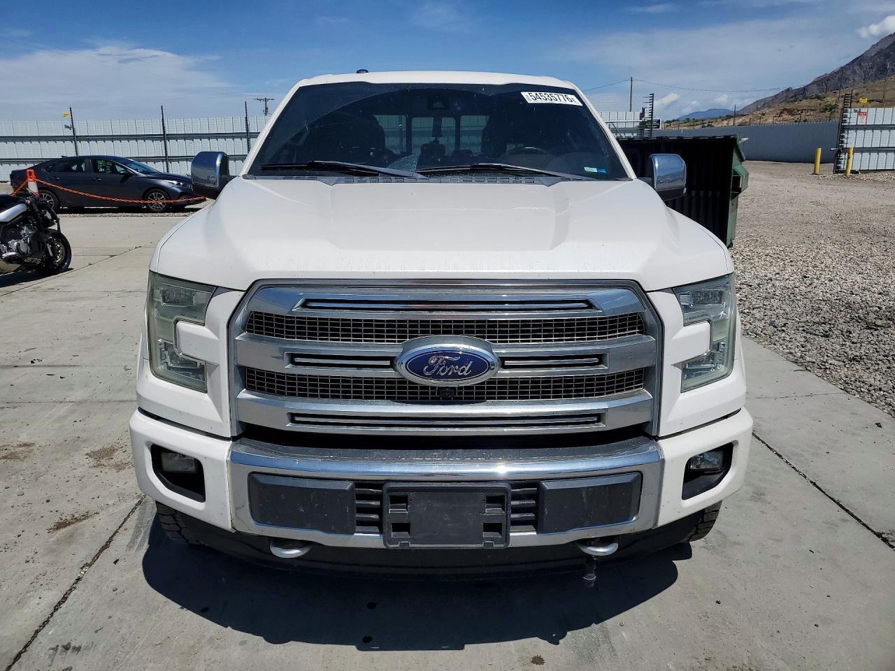 2015 Ford F-150 - Image 5