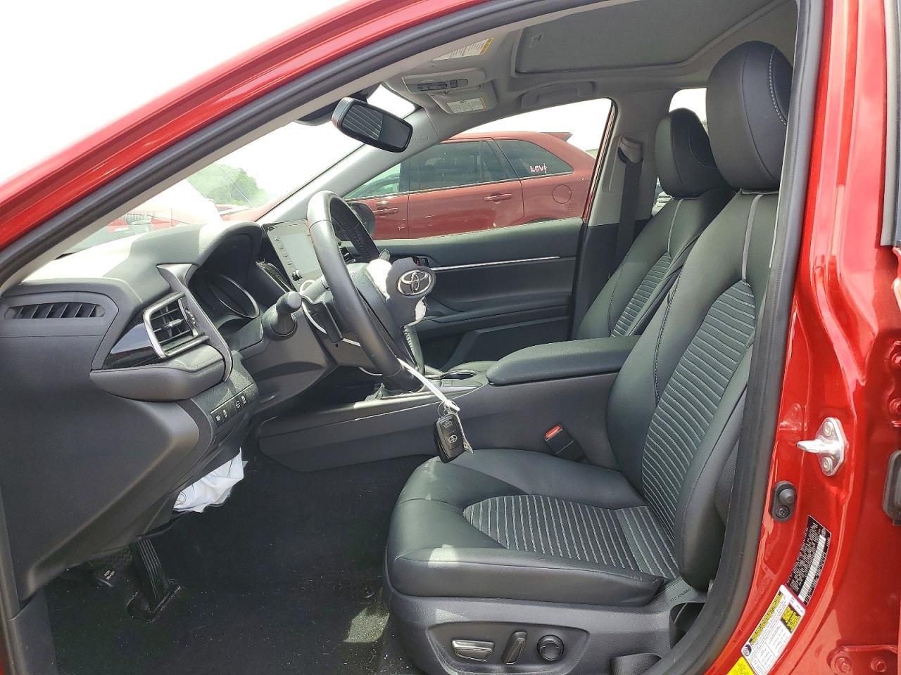 2024 Toyota Camry Se - Фото 7