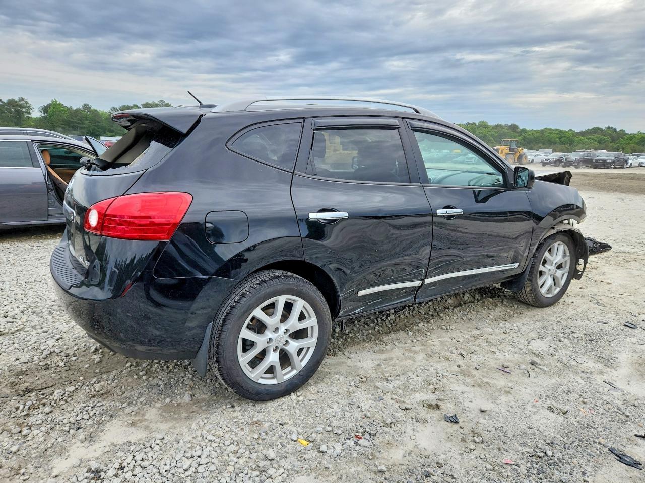 2012 Nissan Rogue S - Фото 3