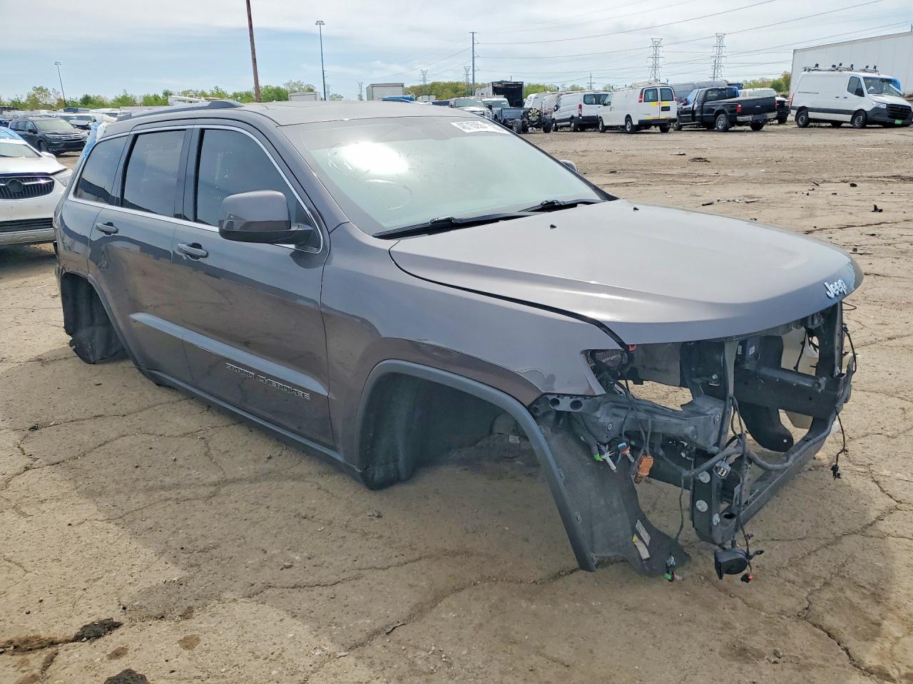 2021 Jeep Grand Cherokee Laredo - Image 4