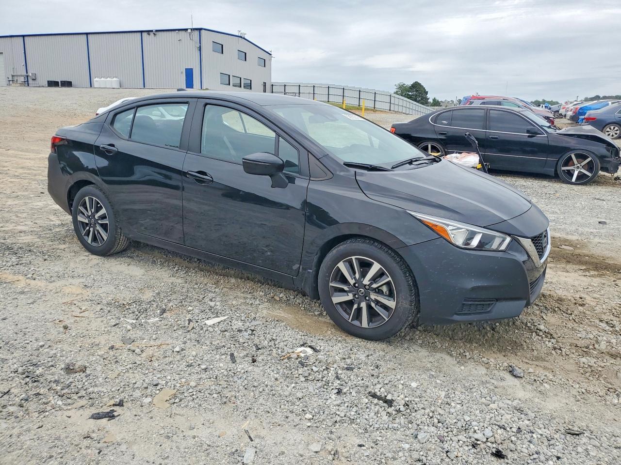 2021 Nissan Versa Sv - Фото 4