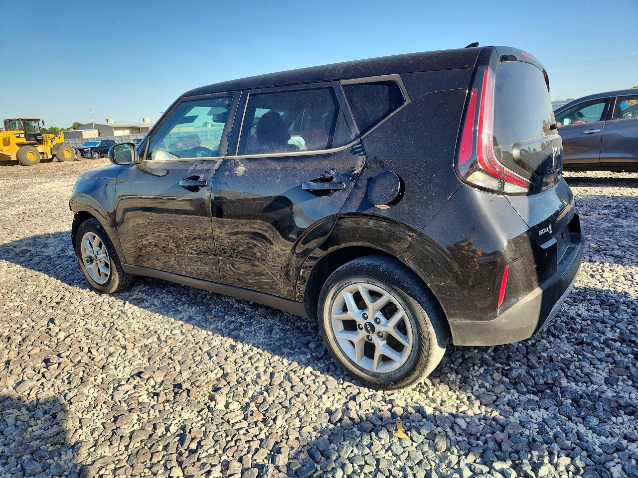 2024 Kia Soul Lx - Image 2