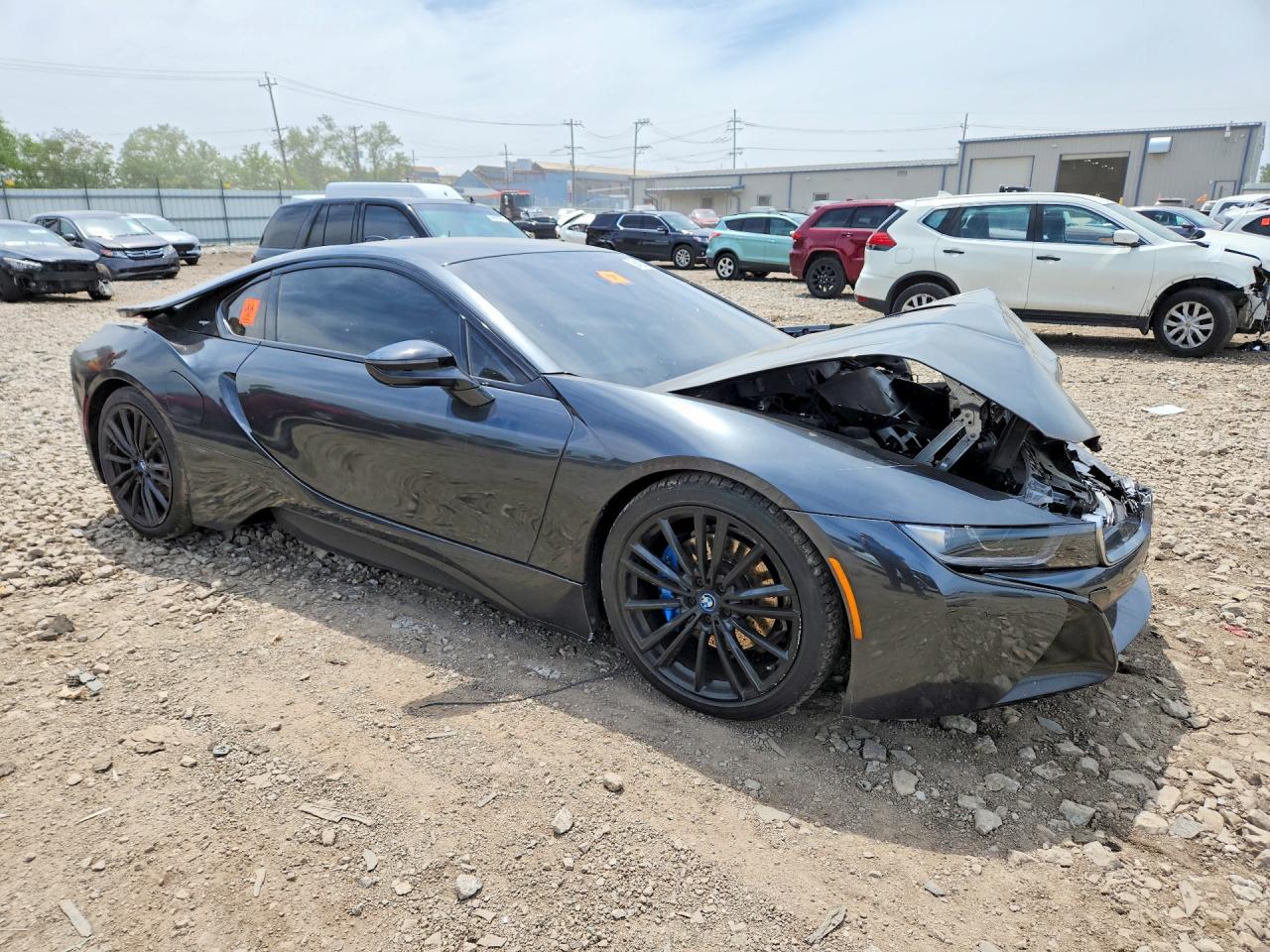 2019 BMW I8 - Фото 4