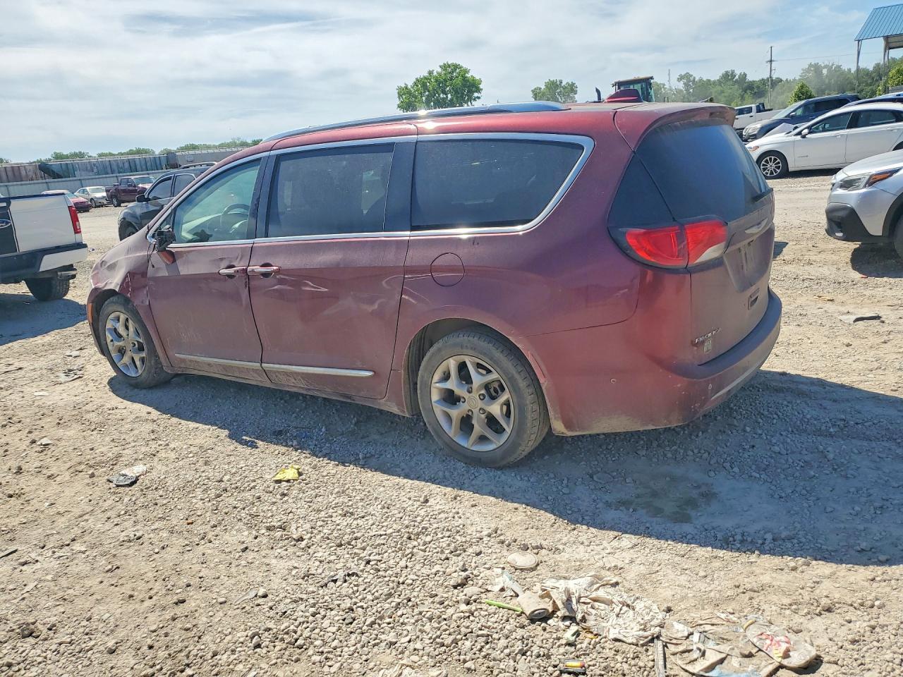 2018 Chrysler Pacifica Touring L Plus - Фото 2