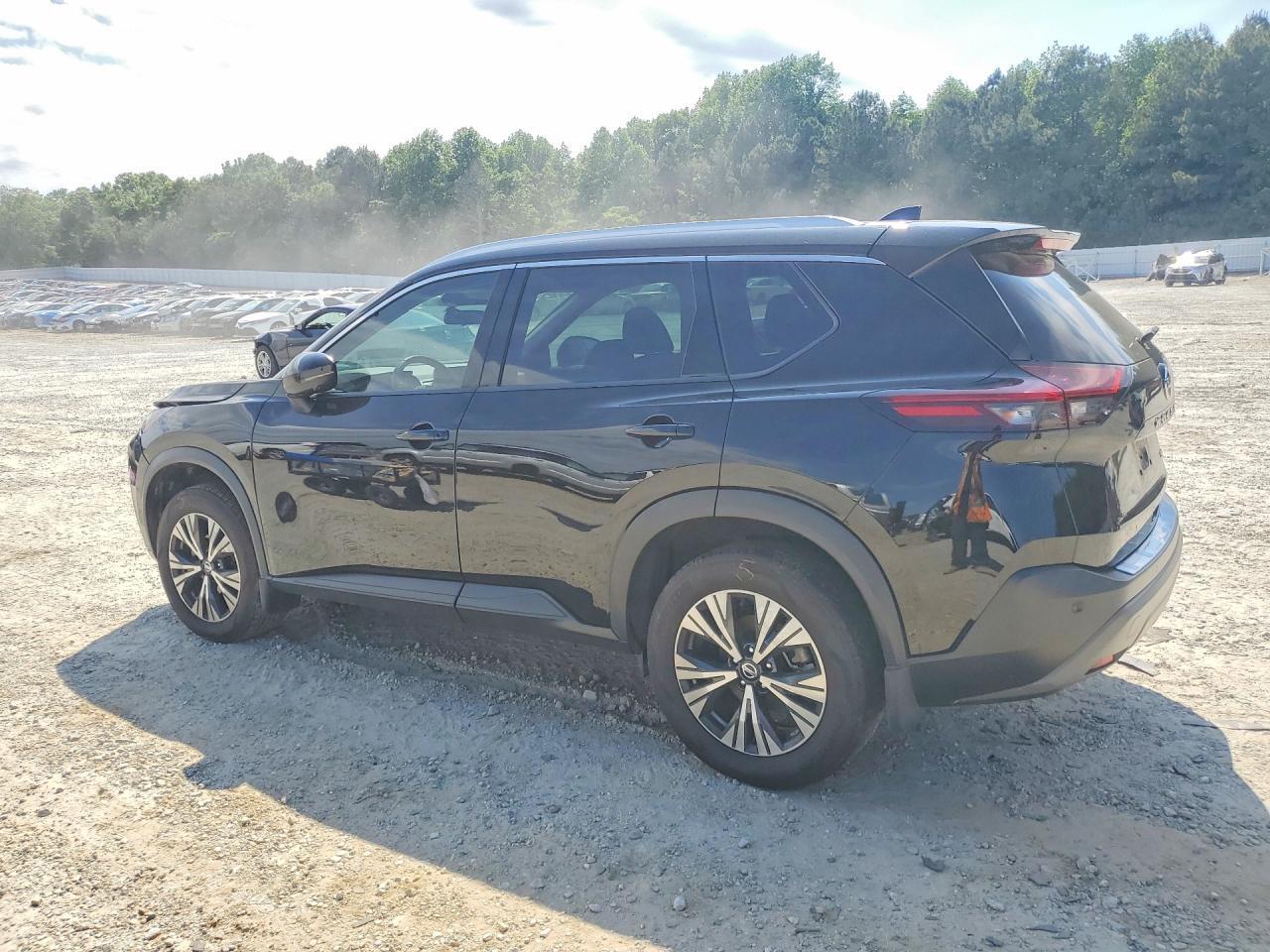 2021 Nissan Rogue Sv - Фото 2