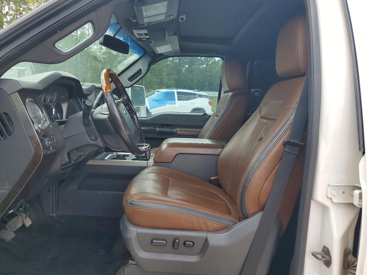 2015 Ford F250 Super Duty - Image 7